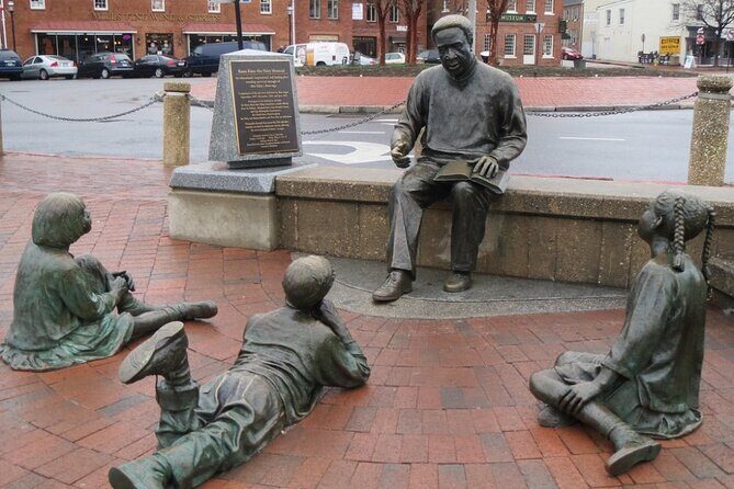 Self-Guided Scavenger Hunt: Annapolis Red Bricks & Blue Views - A Detailed Look at the Annapolis Red Bricks & Blue Views Scavenger Hunt