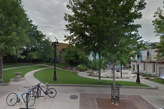 Self Guided Scavenger Hunt: Artistic and Musical Madison - Key Points