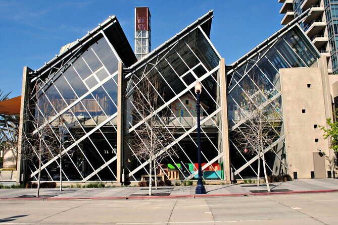 Self-Guided Scavenger Hunt: Downtown Splendors - Final Thoughts: Who Is This Tour Perfect For?