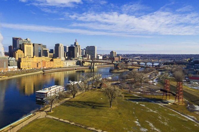 Self Guided Scavenger Hunt: Saint Paul's Soaring Sights! - Discover Saint Paul from a Fresh Perspective with the Self-Guided Scavenger Hunt