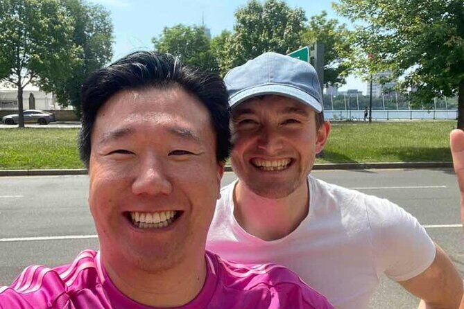 Self-Guided Scavenger Hunt: Sippin' Pretty in Sydney - Who Will Love This?