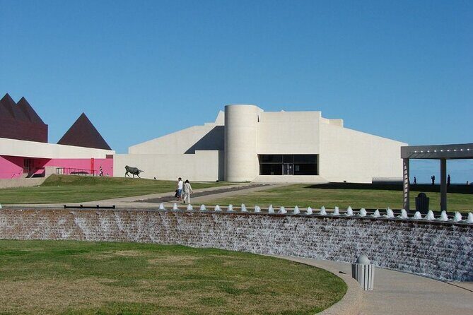 Self Guided Scavenger Hunt: Sparkling City by the Sea - Self Guided Scavenger Hunt: Sparkling City by the Sea