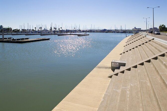 Self Guided Scavenger Hunt: Sparkling City by the Sea - Key Points