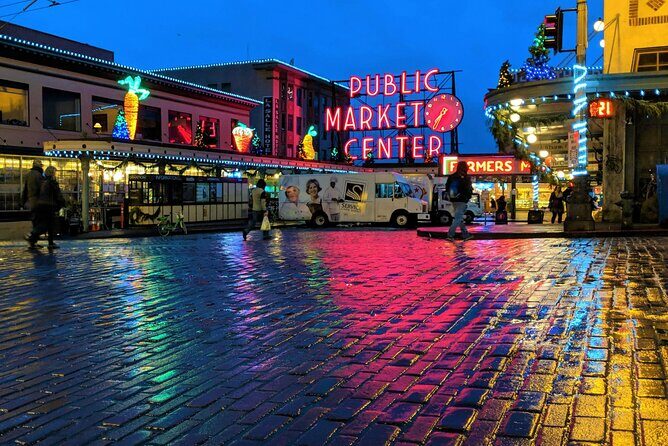 Self-Guided Seattle Scavenger Hunt: Plunging Seattles Depths - Who Will Enjoy This Experience?