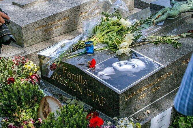 Self-Guided Tour of Celebrity Graves at Père-Lachaise Cemetery - The Sum Up
