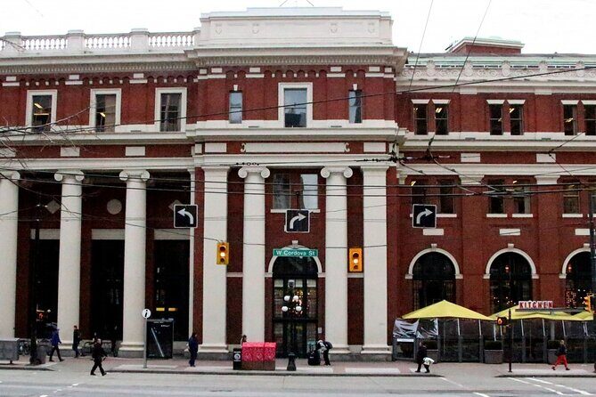 Self Guided Vancouver Scavenger Hunt: Central Delights - A Closer Look at the Vancouver scavenger hunt experience