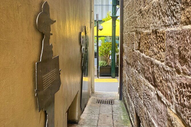 Self-Guided Walking Tour in Hidden Trails of The Rocks of Sydney - The Balance of Cost and Value