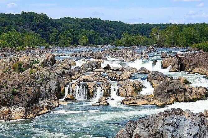 Self-guided Waterfall Hiking Tour through Great Falls National Park - A Deep Dive into the Waterfall Hiking Tour at Great Falls National Park