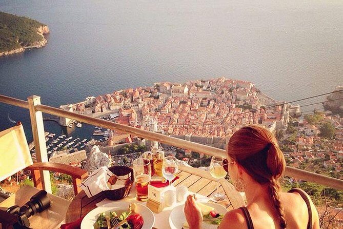 Selfie Tour (panorama Of Dubrovnik) - Key Points