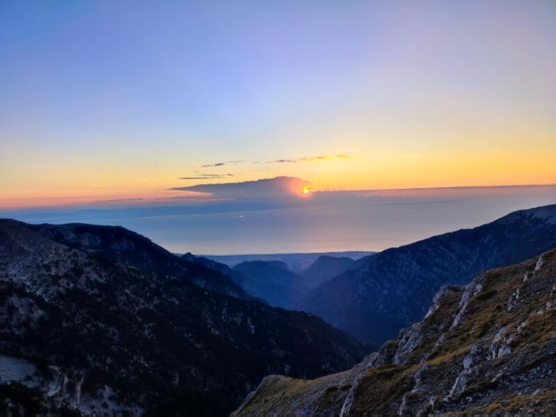 SEMI-GUIDED HIKE TO OLYMPUS SUMMIT - Practical Details and What to Bring