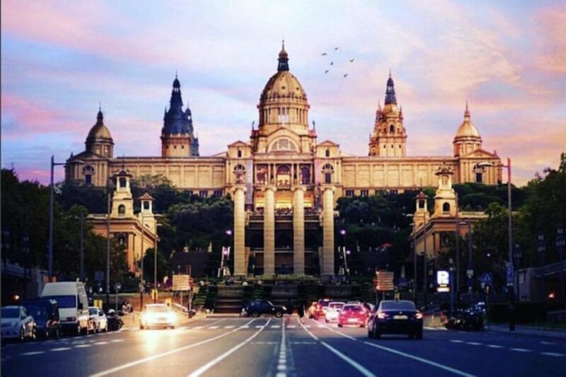 Semi-Private Barcelona Gothic, Parc Guell & Sagrada Familia - Discover the Best of Barcelona in a Semi-Private Tour