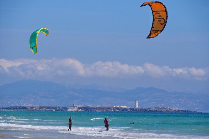 Semi-private kitesurfing lessons in Tarifa (adapted to every level) - Authentic Feedback from Past Participants