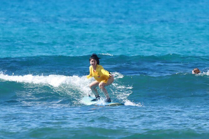 Semi-Private Surfing Lesson in Waikiki, Oahu - Key Points