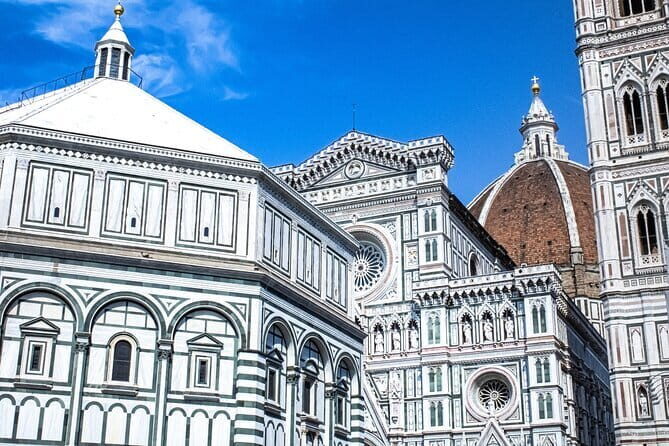 Semi private tour: Guided tour of the Cathedral and entrance to the Dome - A Detailed Look at the Experience