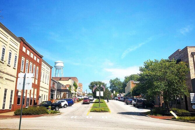 Senoia The Walking Dead Film locations 2 hours Walking Tour - A Detailed Look at the Walking Dead Tour in Senoia