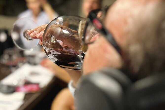 Sensory Tasting to Discover Wine with the 5 Senses - FAQs
