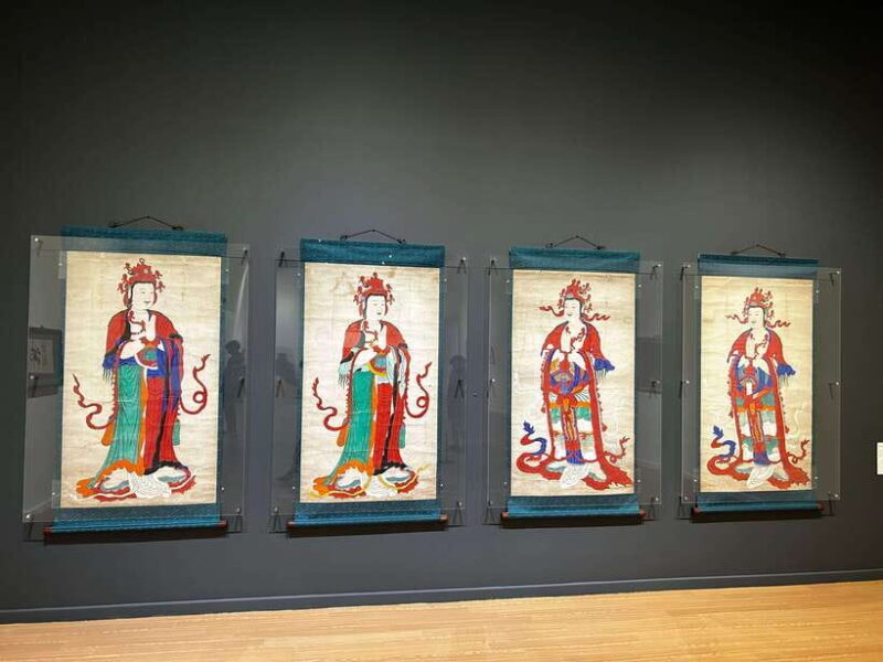 Seogwipo(the southern city of Jeju) Art Museum Walking Tour - Key Points