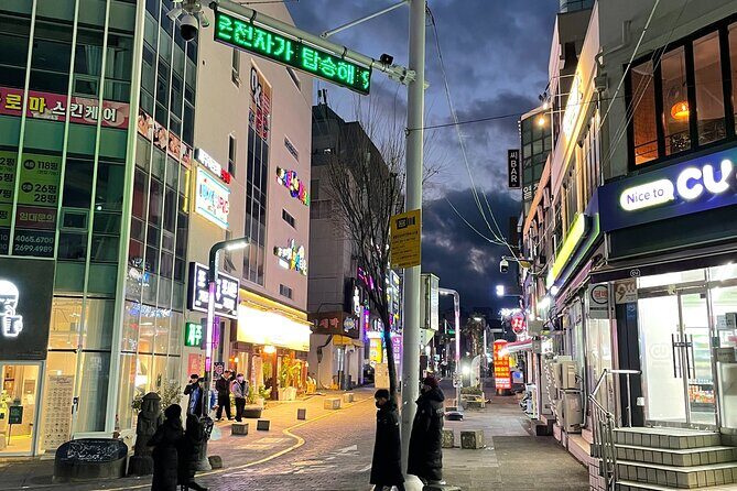 Seogwipo(The southern city of Jeju)City Walking Tours with Sunset - Why Choose This Tour?