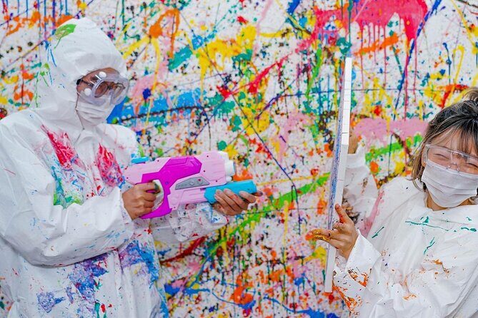 Seoul Action Painting Experience in a Studio (Foreigner Only) - Key Points