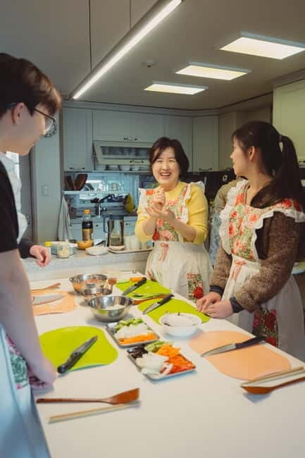 Seoul: Authentic Korean Cooking Class and Market Tour - Who This Tour Suits Best