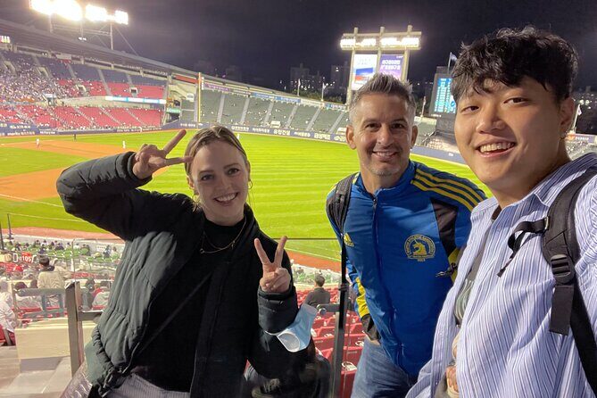 Seoul: Baseball Game Ticket with Dinner/Beer with the host - FAQ