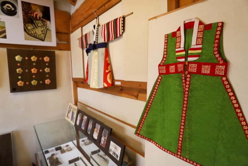 Seoul: Bukchon Hanok Village Walking Tour - FAQ