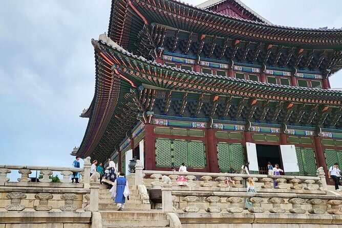 Seoul Day Tour: Gyeongbokgung Palace, Bukchon, Gwangjang Market - Key Points