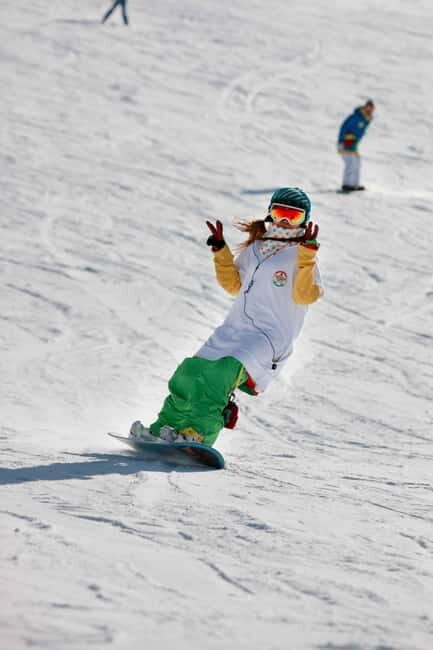 Seoul: Elysian Ski Resort & Eobi Ice Valley - Key Points