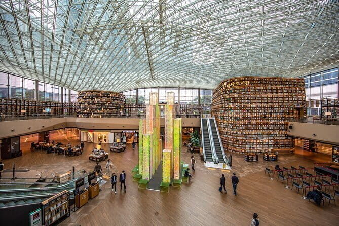 Seoul Gangnam night Bongeunsa temple & Gourmet tour(pick up) - Practical Details & What You Can Expect