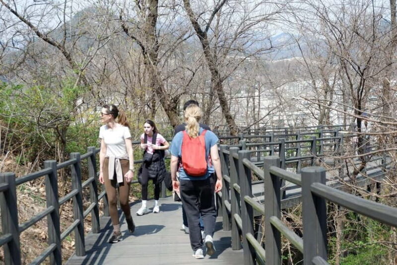 Seoul: Hiking Ansan Jarak-gil Trail & Makgeolli Experience - Engaging Guide & Storytelling