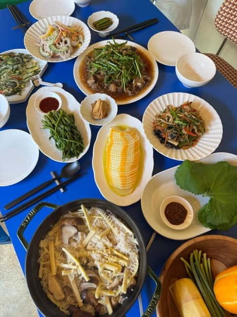 Seoul: Home-Cooked Meal, Dessert Making Naksan, & Park Walk - Key Points