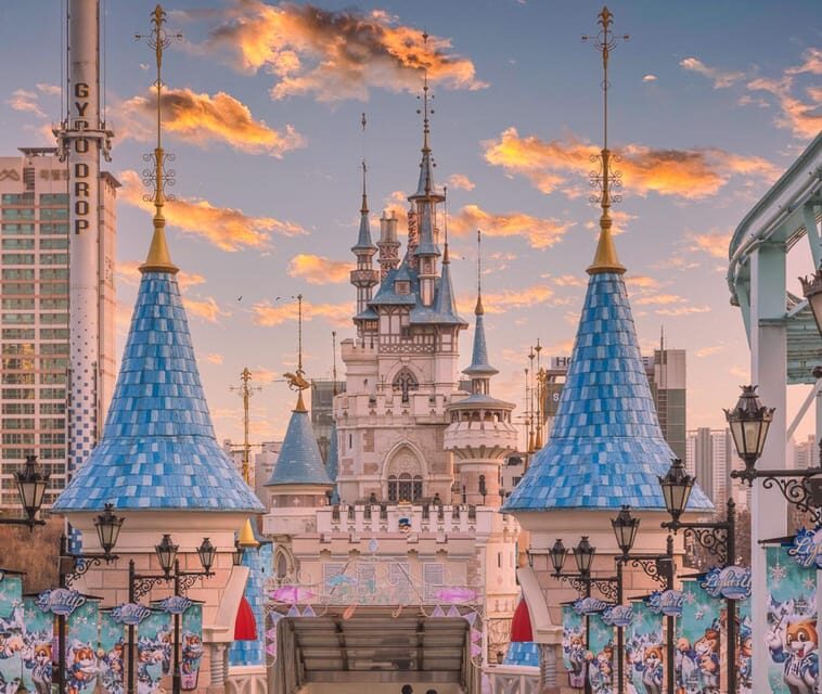 Seoul: Lotte World 1 Day Pass & Korean School Uniform Rental - FAQ
