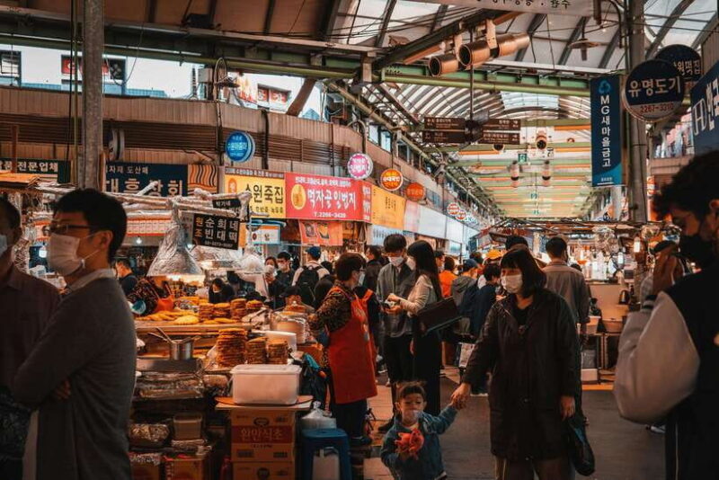 Seoul : Must-see & Hidden Gems Private Walking Tour - An In-Depth Look at the Experience