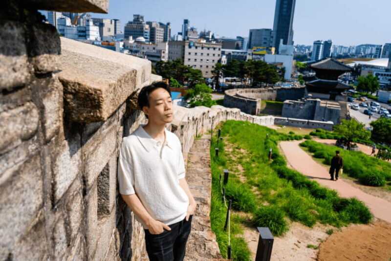 Seoul Photoshoot by Fashion Photographer - Discovering the Historic Seoul City Wall