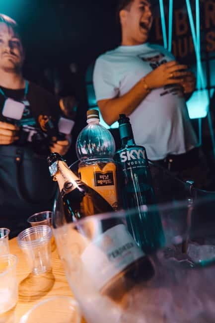 Seoul: Premium Pub Crawl with Open Bottles - An In-Depth Review of Seoul’s Premium Pub Crawl