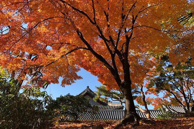 Seoul Private Layover Tour from the Airport with a Local - Strolling Through Insadong: Art, Crafts, and Souvenirs