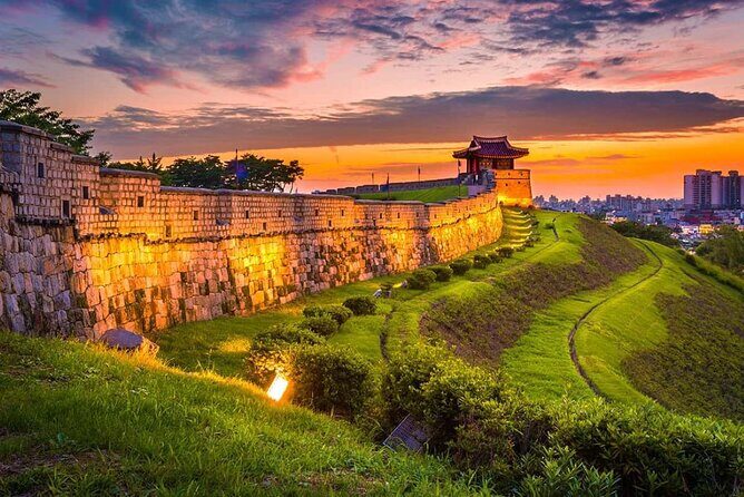 Seoul: Suwon Hwaseong & Waujeongsa & Starfield Heritage Tour - Key Points