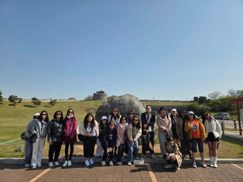 Seoul: Suwon Hwaseong & Waujeongsa & Starfield Heritage Tour - FAQ