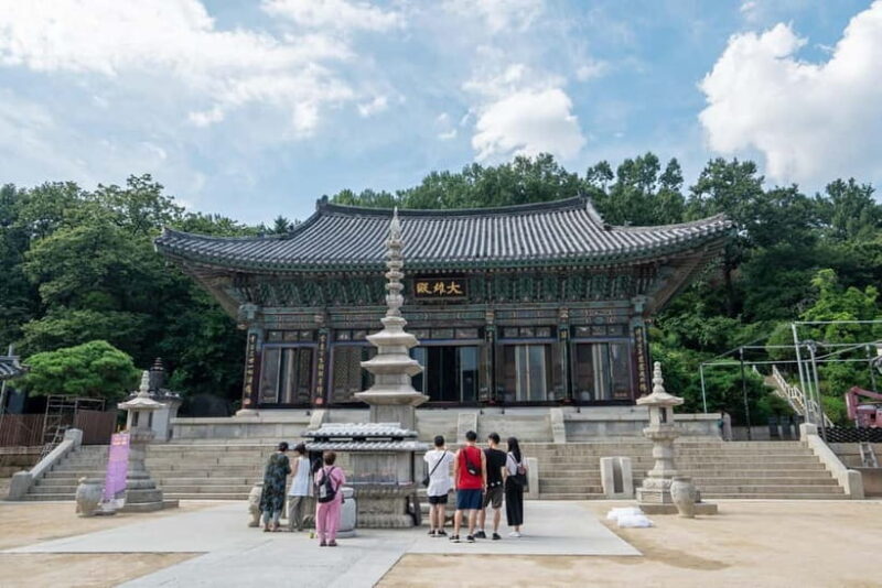 Seoul: Temple & Starfield COEX Mall Gourmet Tour in Gangnam - Who Should Book This Tour?