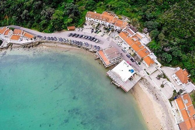 Serra Arrábida-Azulejos Natural Park private tour and wine tour departure Lisbon - Why This Tour Offers Great Value
