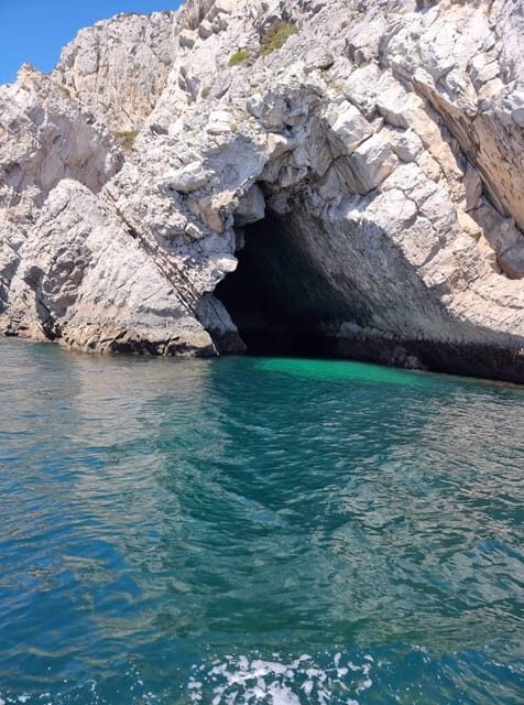 Sesimbra: 3 Bays Tour - FAQ