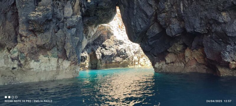 Sesimbra: Boat Tour to Hidden Natural Gems w/local fisherman - FAQ