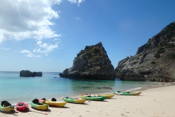 Sesimbra Discovery by Kayak - A Deep Dive into the Kayaking Experience