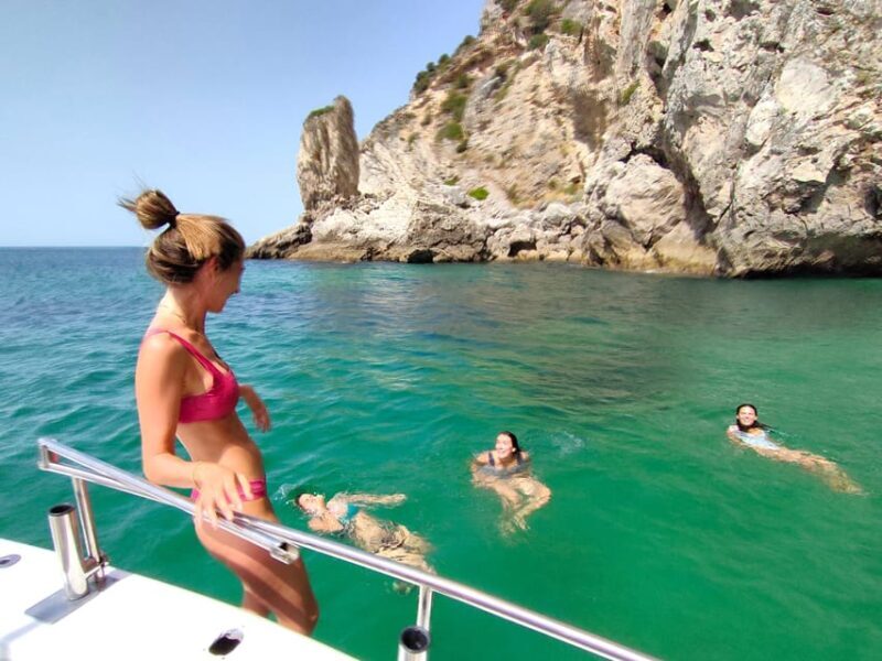 Sesimbra: Exclusive Private Yacht tour with sea activities! - An In-Depth Review of the Sesimbra Private Yacht Experience