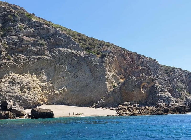 Sesimbra: Private boat trip in the Arrábida Natural Park. - Exploring the Arrábida Natural Park: What You Can Expect