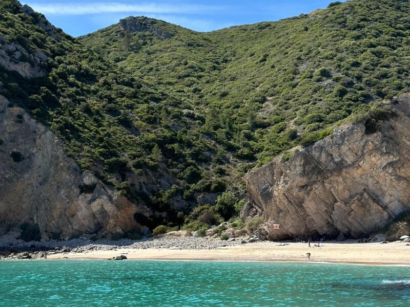 Sesimbra: Secret Beaches and Caves - FAQs