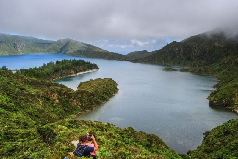 Sete Cidades & Lagoa do Fogo: Full Day Tour with Lunch - Experience the Natural Beauty of São Miguel with a Full-Day Tour of Sete Cidades and Lagoa do Fogo
