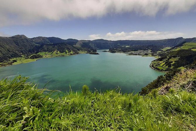 Sete Cidades & Mosteiros: Private 4x4 Tour Half Day - Authentic Experience and Value