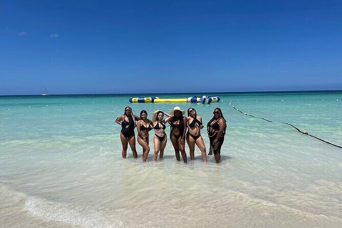 Seven Miles Beach & Ricks Cafe Private Tour From Montego Bay - Key Points