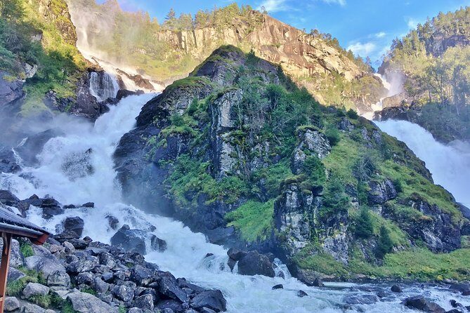 SEVEN WATERFALLS TOUR: Private roundtrip to the Hardanger Fjord, 12 hours - Why This Tour Works for Travelers
